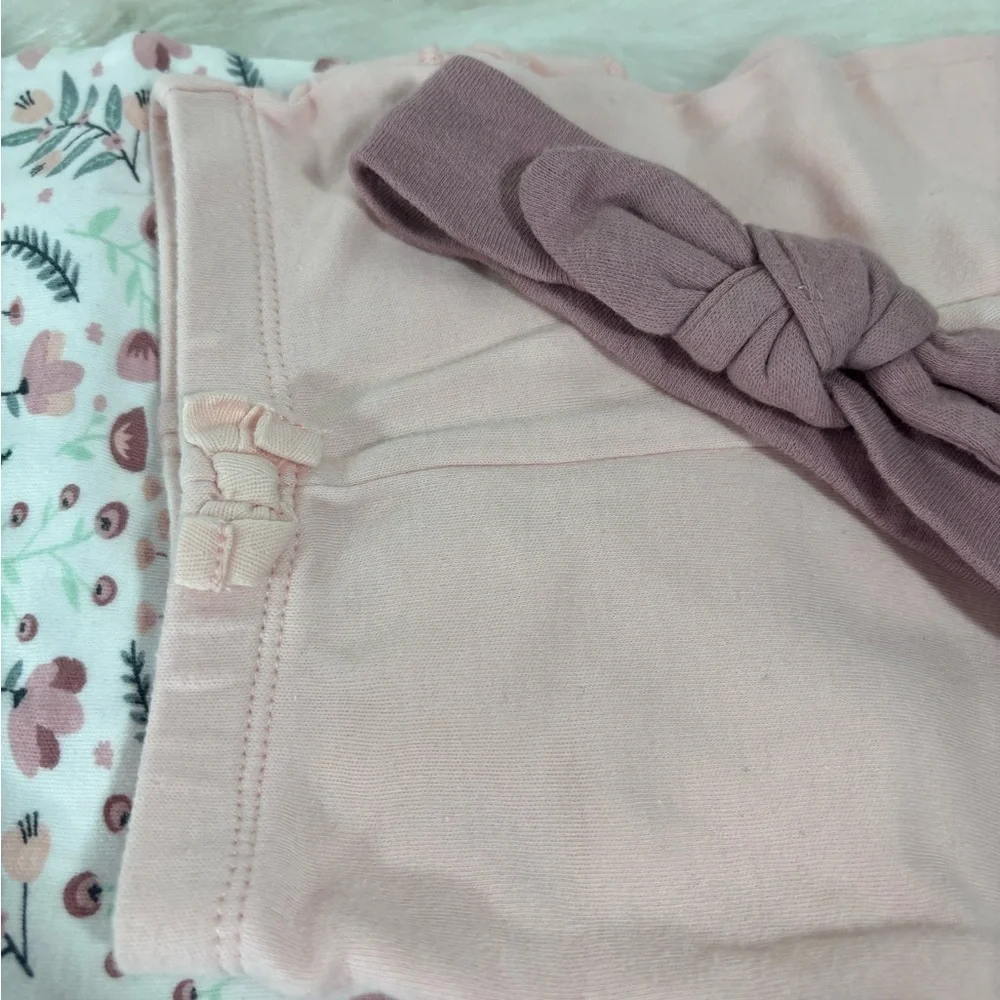 Baby Gap Kyle & Deena Onesies and Pants with Headband 0-3 Month